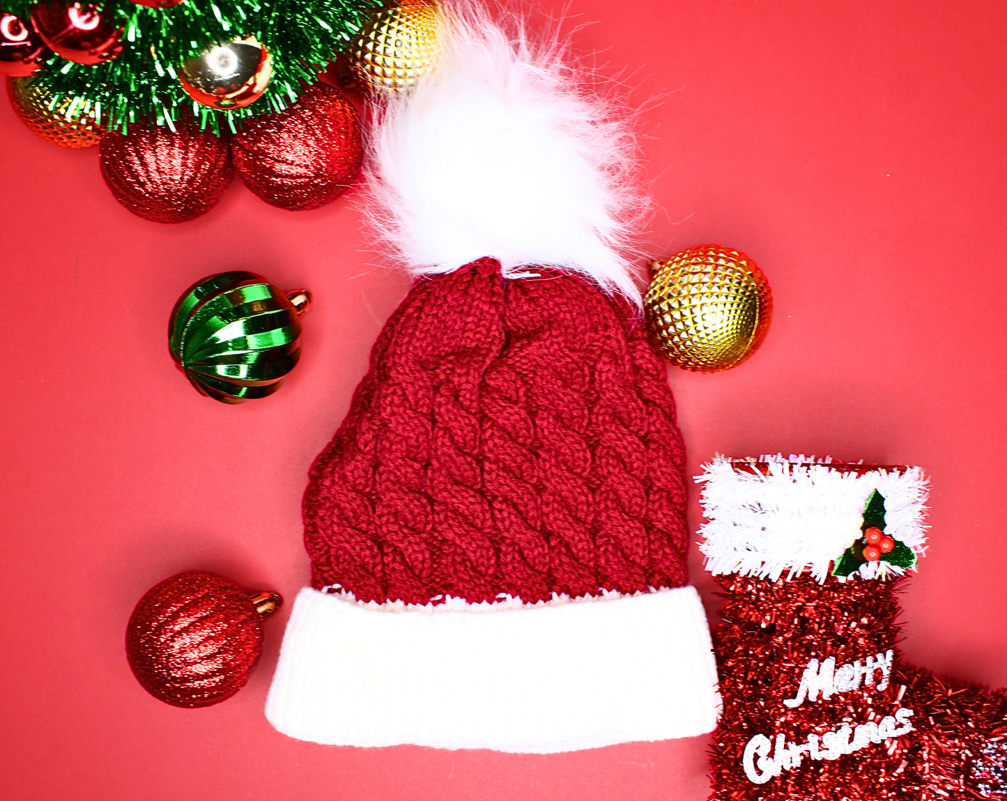 Gorro Navideño Tejido con Pompón para Bebés