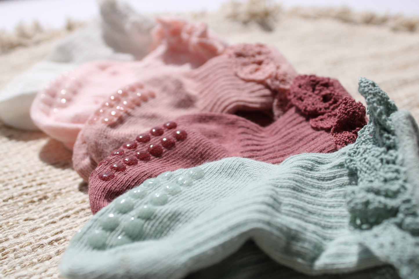 Ruffled Lace Trim Baby Socks